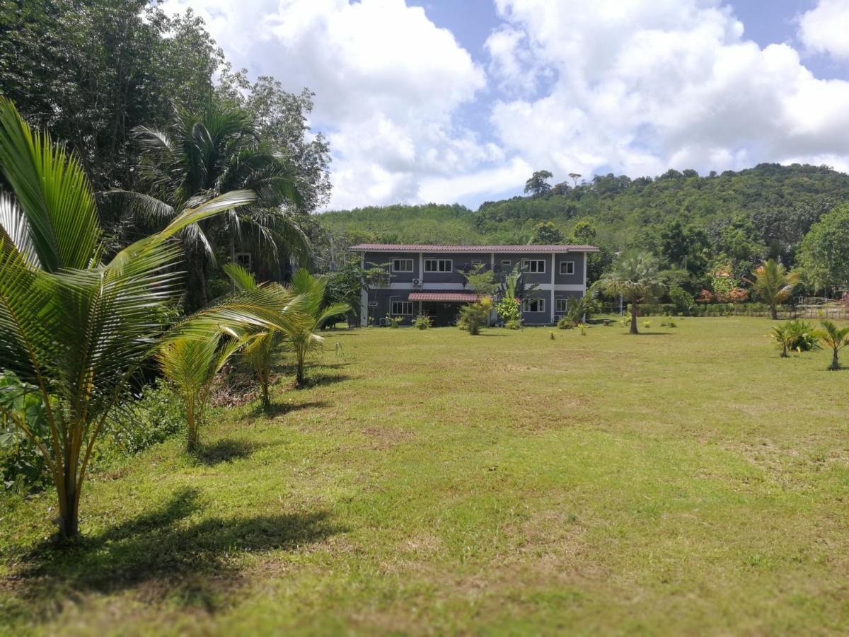 Appartement Palm Garden House à Ko Lanta Extérieur photo