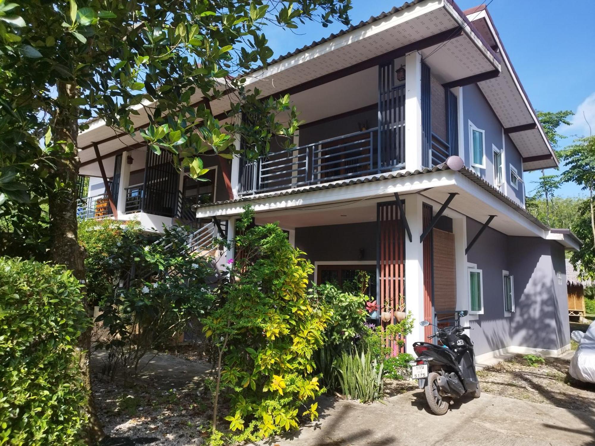 Appartement Palm Garden House à Ko Lanta Extérieur photo